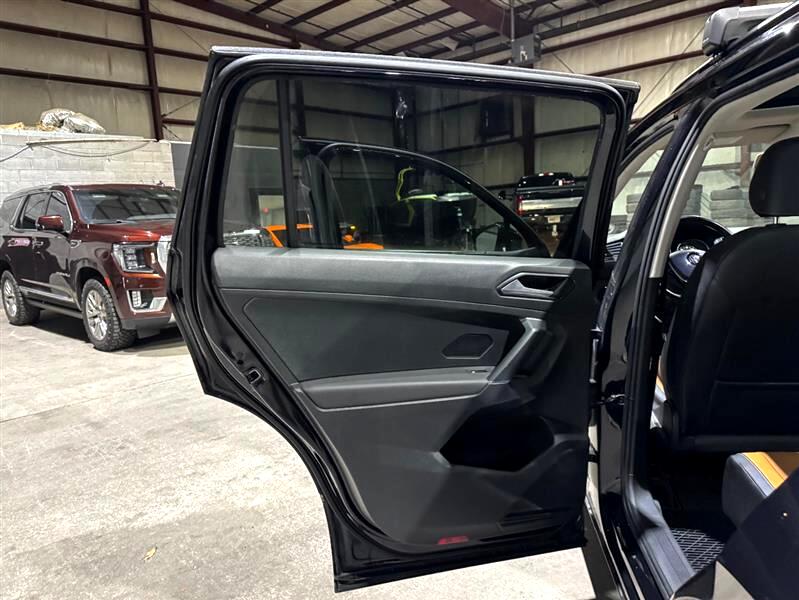 Volkswagen Tiguan SE 2018