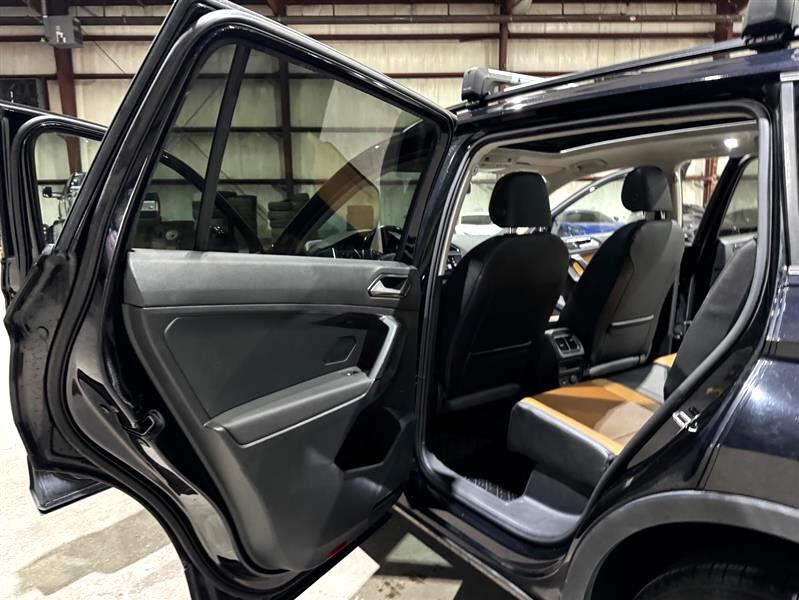 Volkswagen Tiguan SE 2018