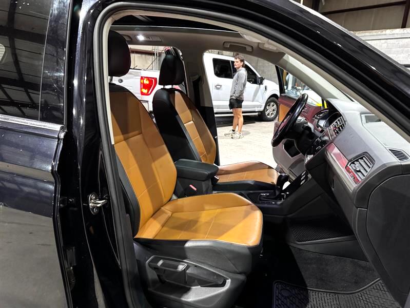 Volkswagen Tiguan SE 2018