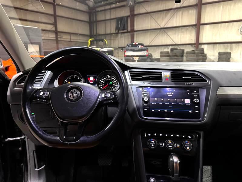 Volkswagen Tiguan SE 2018
