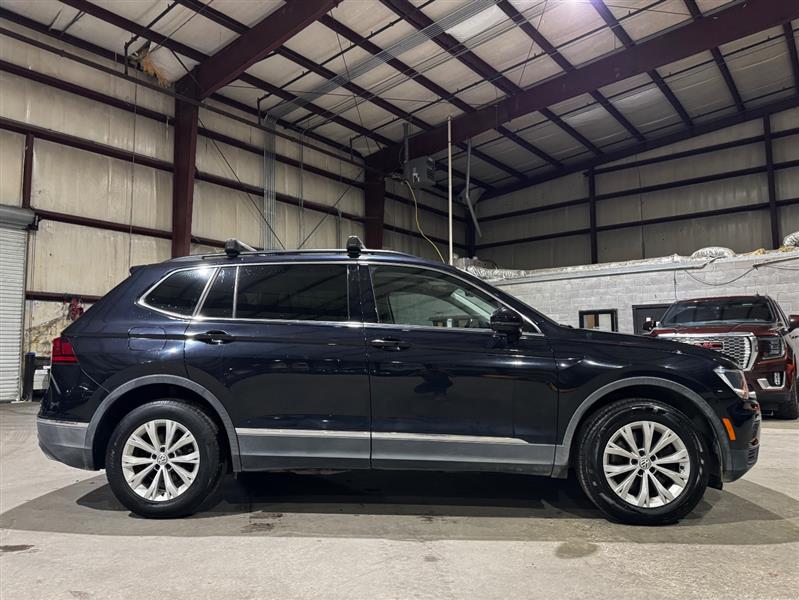 Volkswagen Tiguan SE 2018