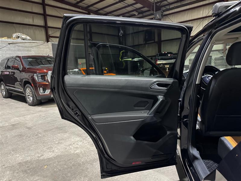 Volkswagen Tiguan SE 2018