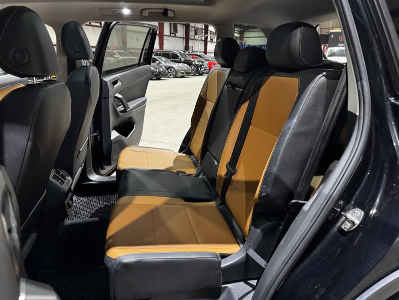 Volkswagen Tiguan SE 2018