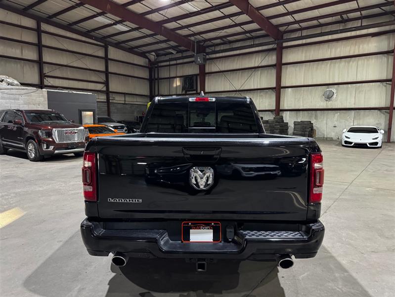 RAM 1500 Laramie Crew Cab SWB 4WD 2021