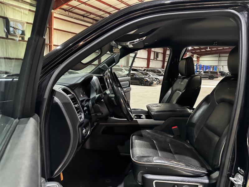 RAM 1500 Laramie Crew Cab SWB 4WD 2021