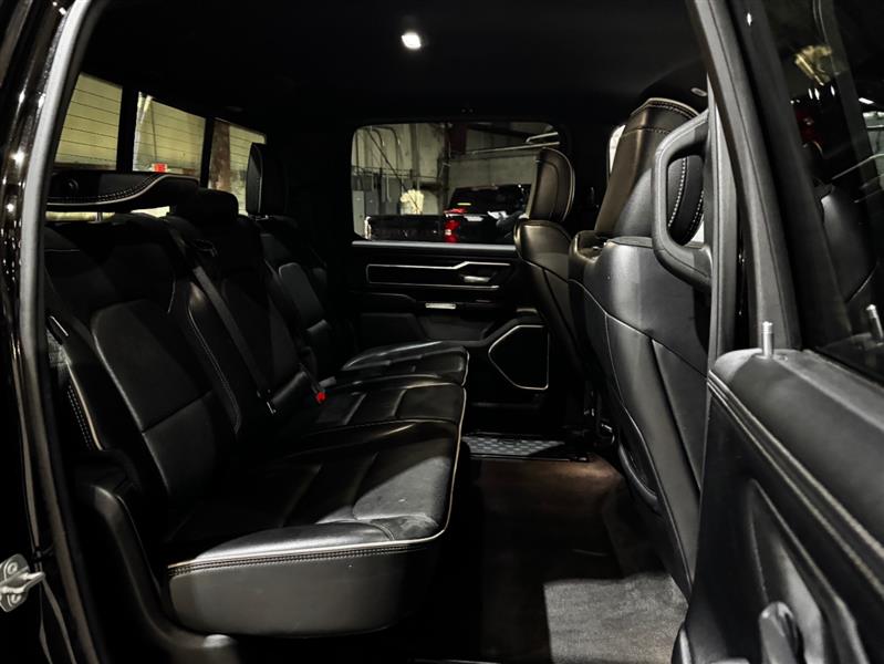 RAM 1500 Laramie Crew Cab SWB 4WD 2021