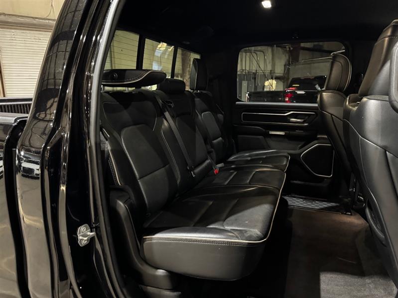 RAM 1500 Laramie Crew Cab SWB 4WD 2021