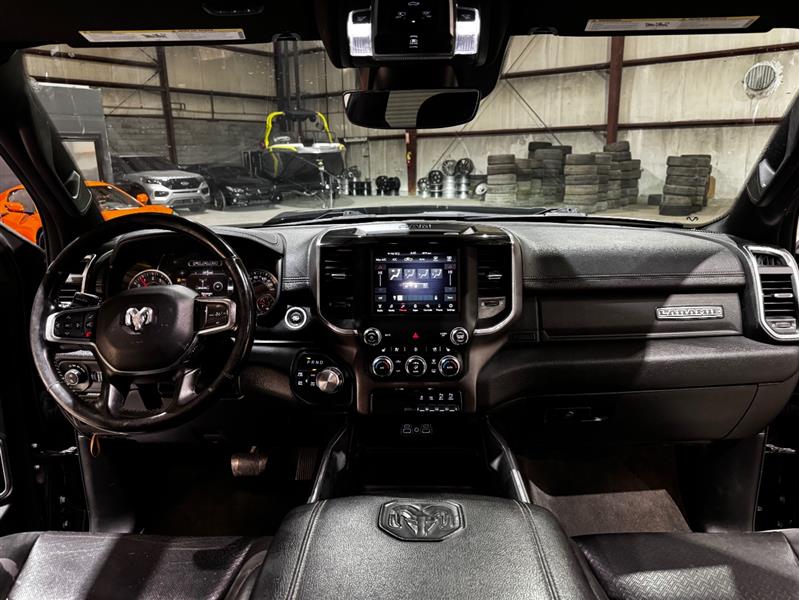 RAM 1500 Laramie Crew Cab SWB 4WD 2021
