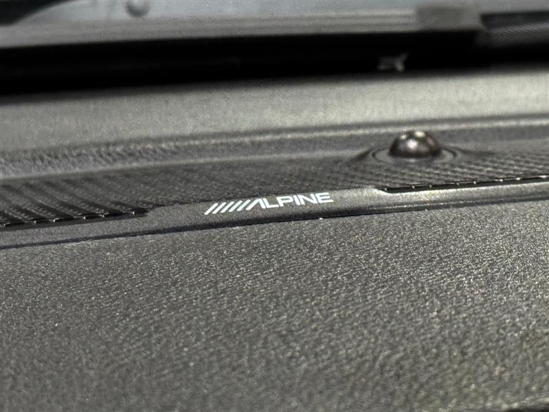 RAM 1500 Laramie Crew Cab SWB 4WD 2021