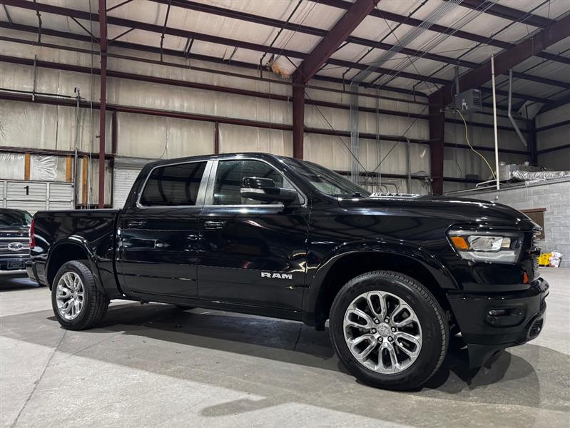RAM 1500 Laramie Crew Cab SWB 4WD 2021