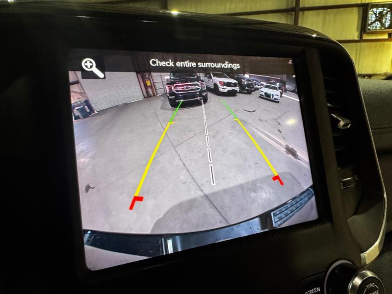 RAM 1500 Laramie Crew Cab SWB 4WD 2021