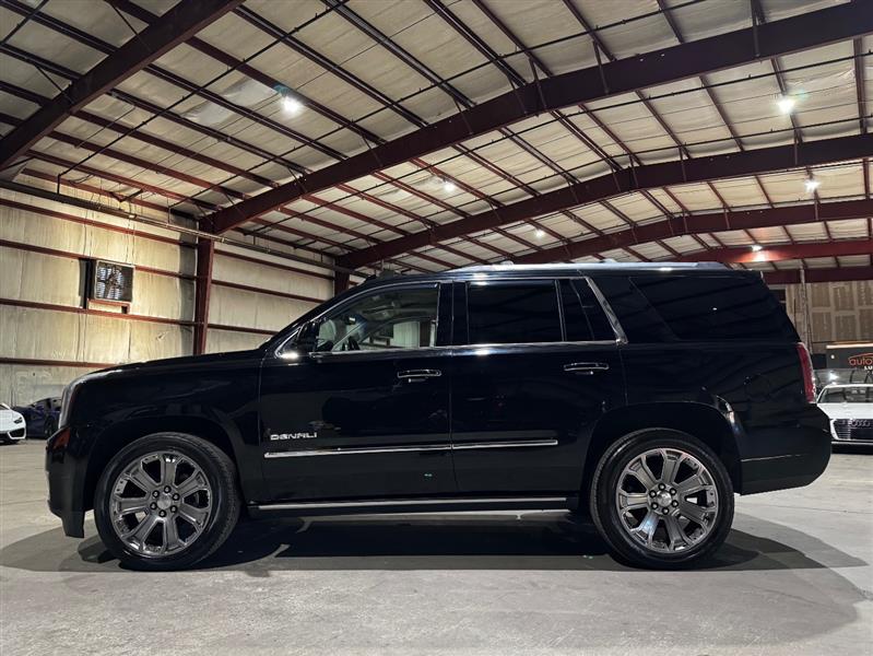GMC Yukon Denali 4WD 2016