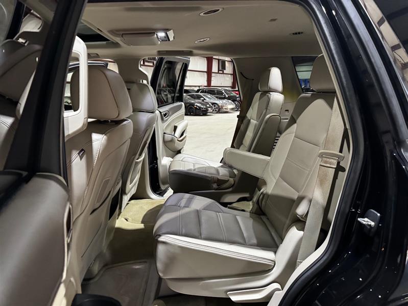 GMC Yukon Denali 4WD 2016