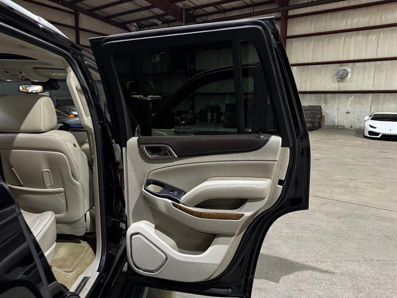 GMC Yukon Denali 4WD 2016