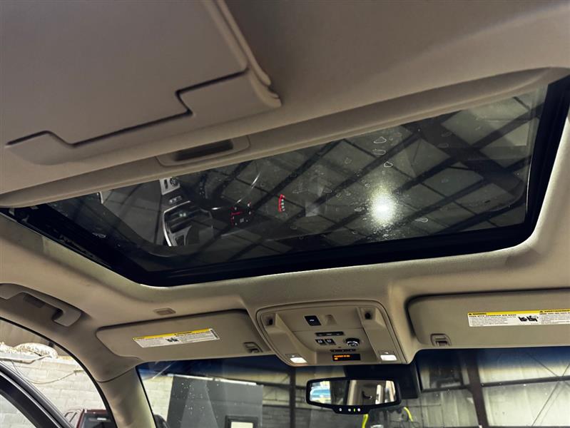 GMC Yukon Denali 4WD 2016