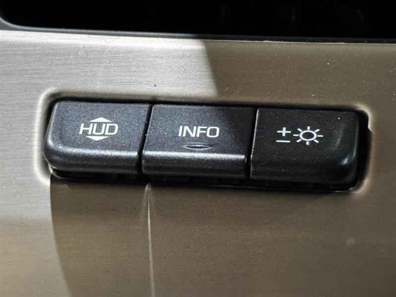 GMC Yukon Denali 4WD 2016