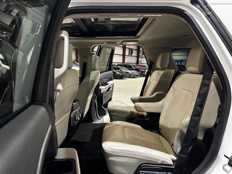 Ford Expedition Platinum 4WD 2019