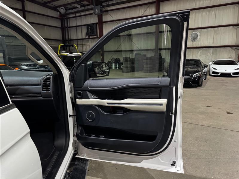 Ford Expedition Platinum 4WD 2019
