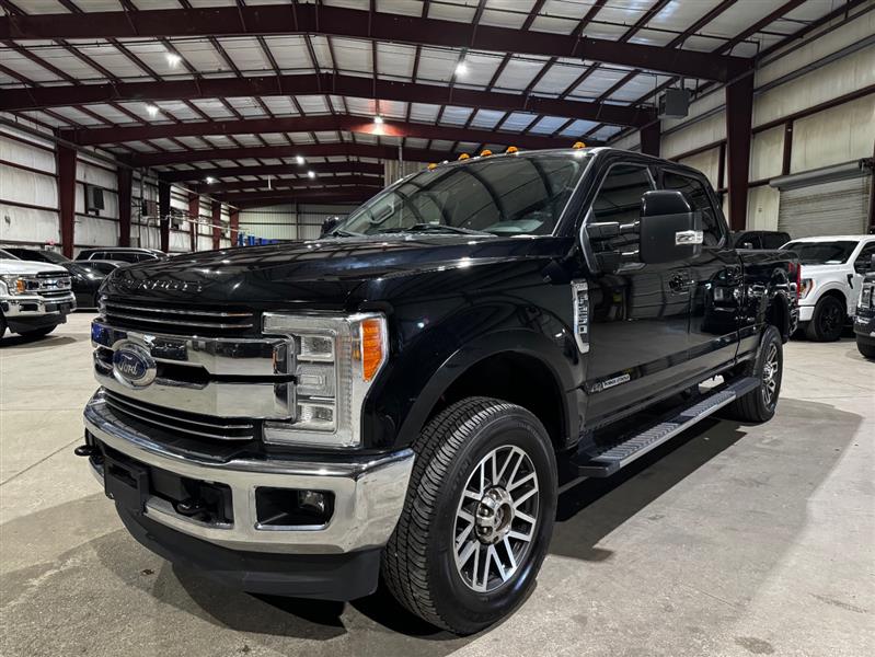 Ford F-250 SD Lariat Crew Cab 4WD 2017