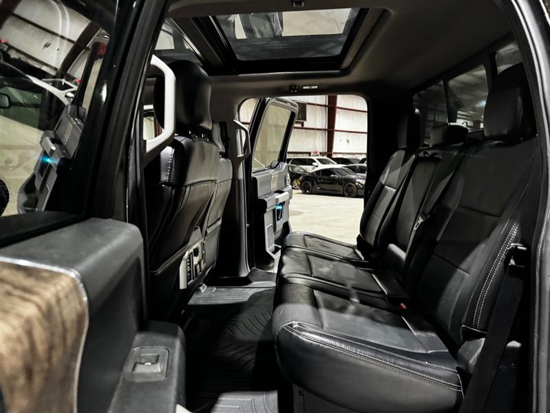 Ford F-250 SD Lariat Crew Cab 4WD 2017