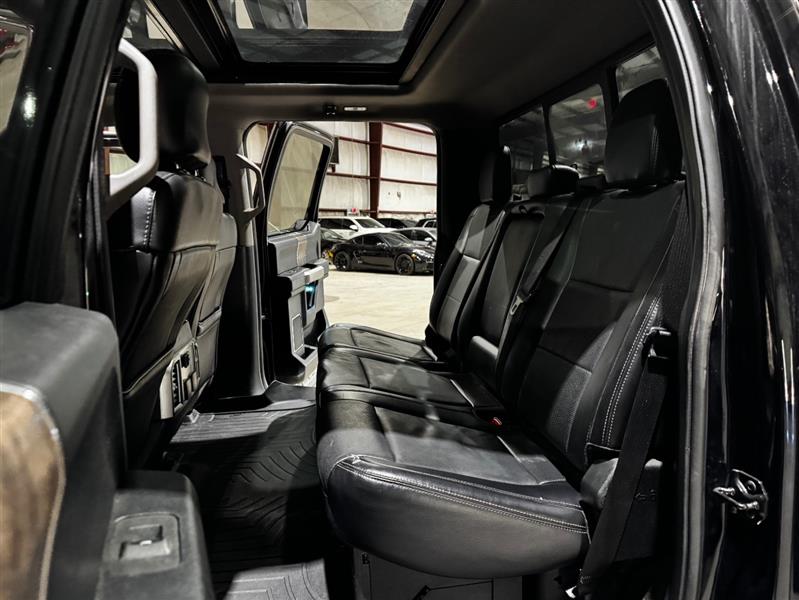 Ford F-250 SD Lariat Crew Cab 4WD 2017