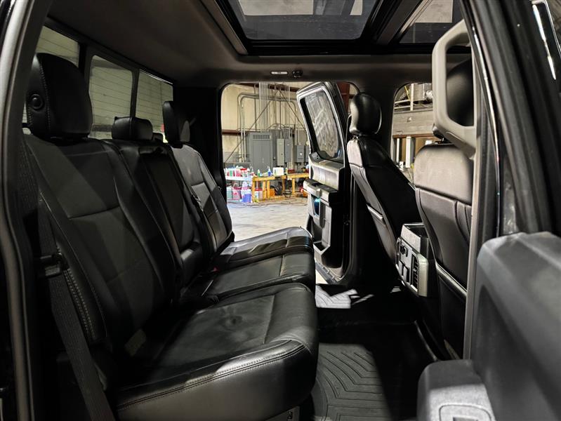 Ford F-250 SD Lariat Crew Cab 4WD 2017