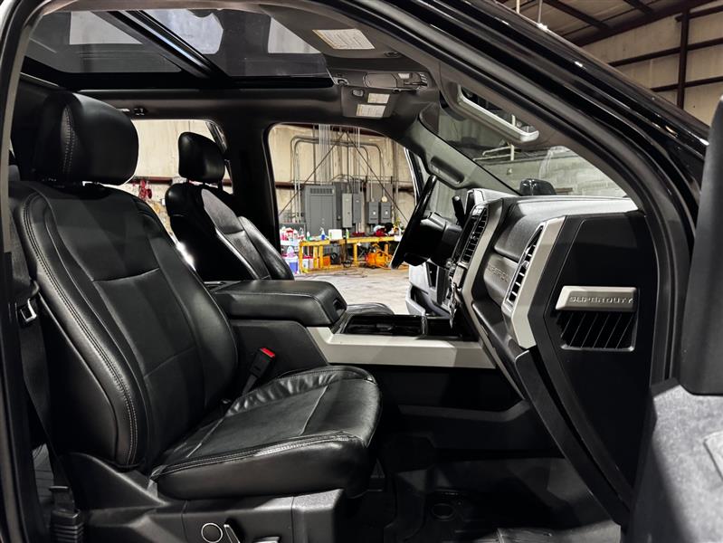 Ford F-250 SD Lariat Crew Cab 4WD 2017