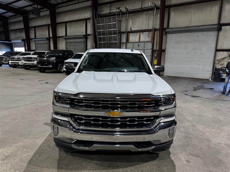 Chevrolet Silverado 1500 LTZ Crew Cab 2WD 2017