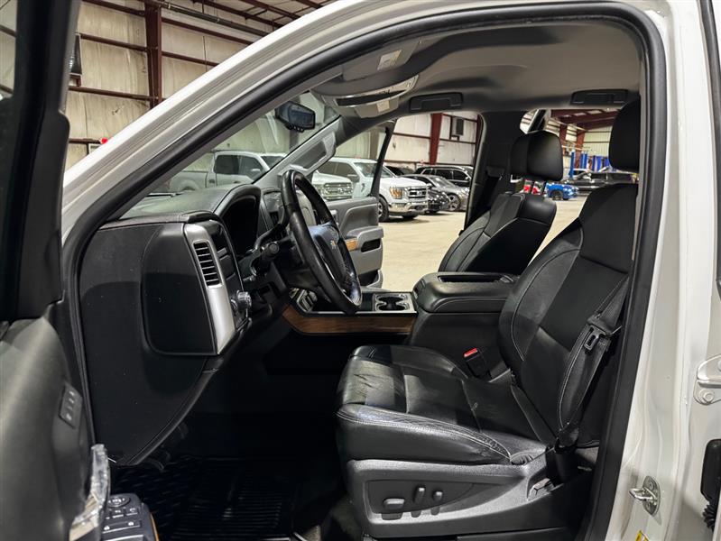 Chevrolet Silverado 1500 LTZ Crew Cab 2WD 2017