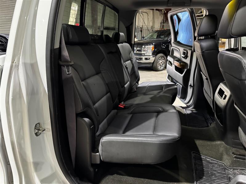 Chevrolet Silverado 1500 LTZ Crew Cab 2WD 2017