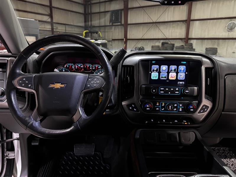 Chevrolet Silverado 1500 LTZ Crew Cab 2WD 2017