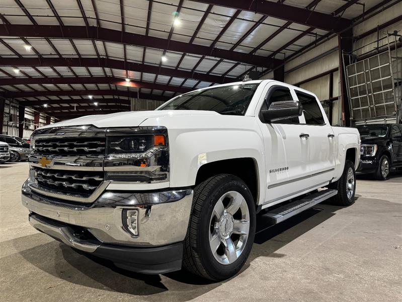 Chevrolet Silverado 1500 LTZ Crew Cab 2WD 2017