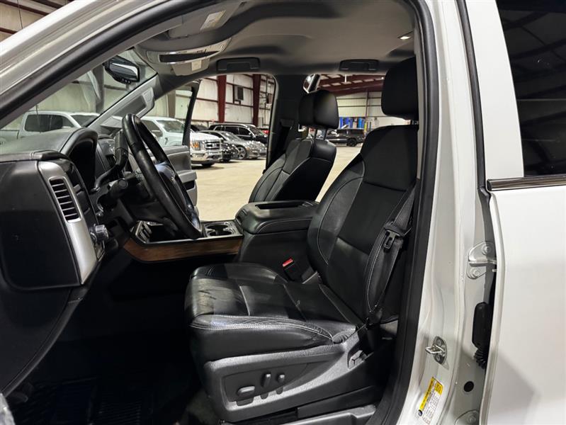 Chevrolet Silverado 1500 LTZ Crew Cab 2WD 2017