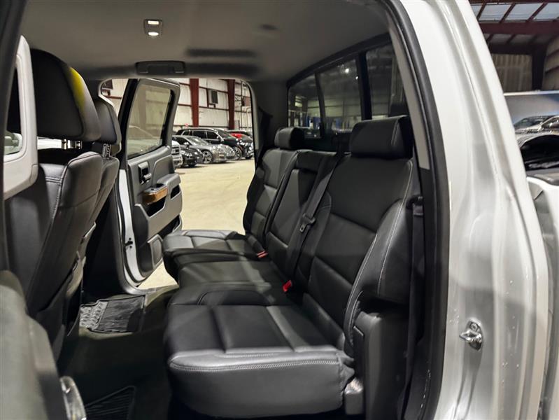 Chevrolet Silverado 1500 LTZ Crew Cab 2WD 2017