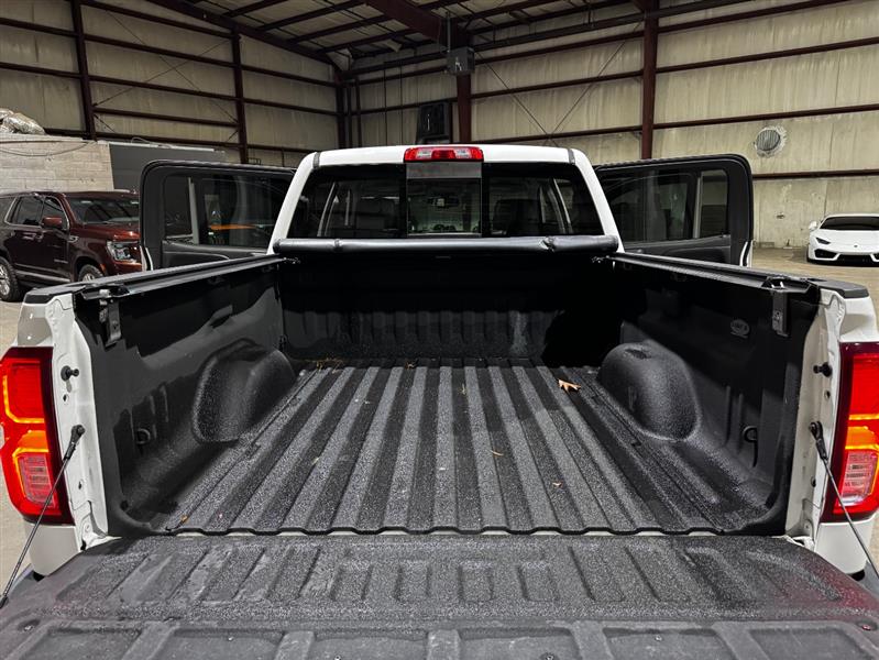 Chevrolet Silverado 1500 LTZ Crew Cab 2WD 2017