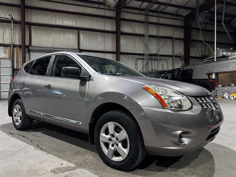 Nissan Rogue S 2WD 2011