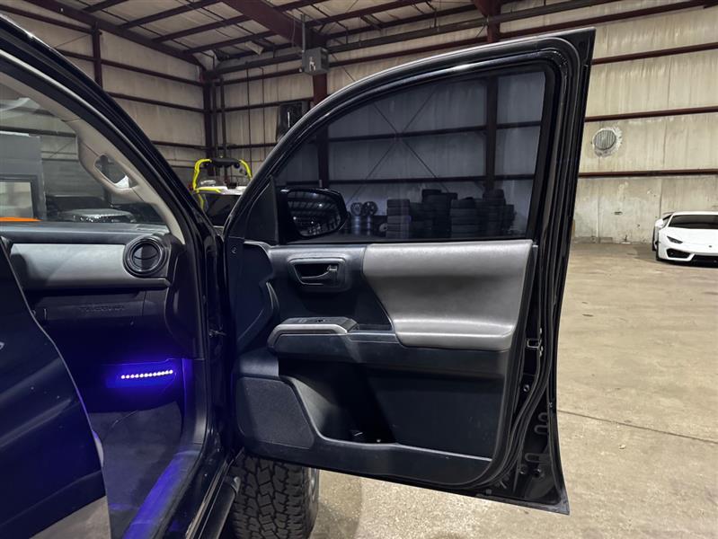 Toyota Tacoma SR5 Double Cab Long Bed V6 6AT 2WD 2016