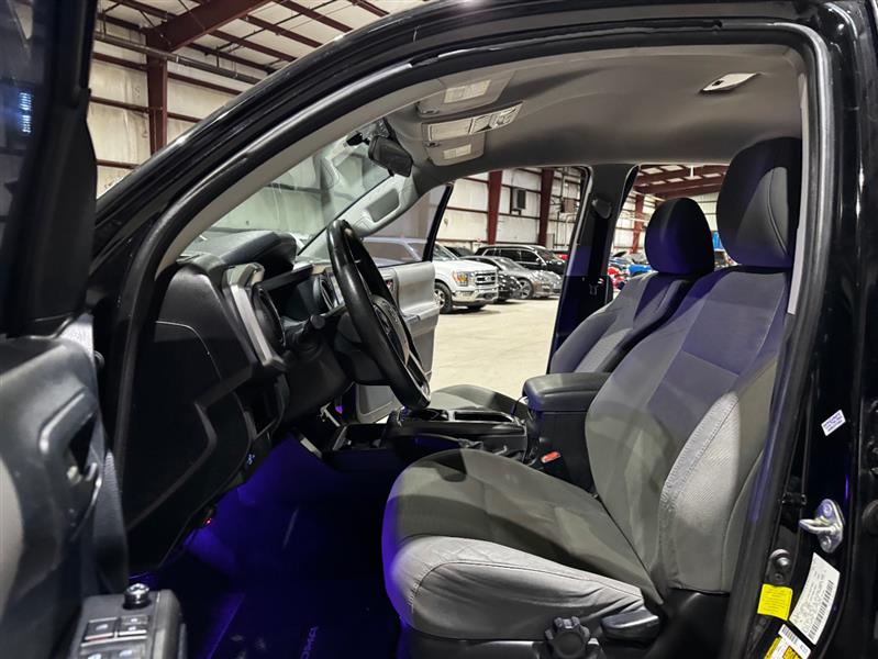 Toyota Tacoma SR5 Double Cab Long Bed V6 6AT 2WD 2016