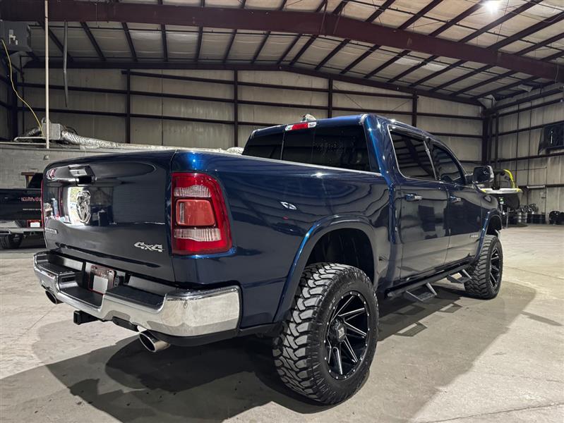 RAM 1500 Laramie Crew Cab SWB 4WD 2019