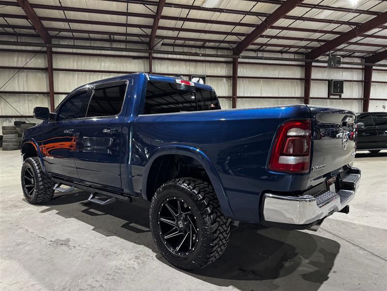 RAM 1500 Laramie Crew Cab SWB 4WD 2019