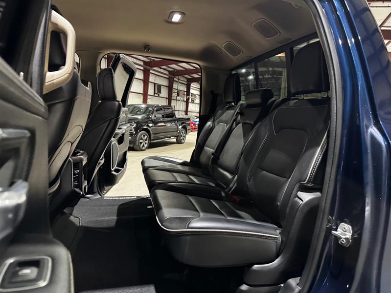 RAM 1500 Laramie Crew Cab SWB 4WD 2019