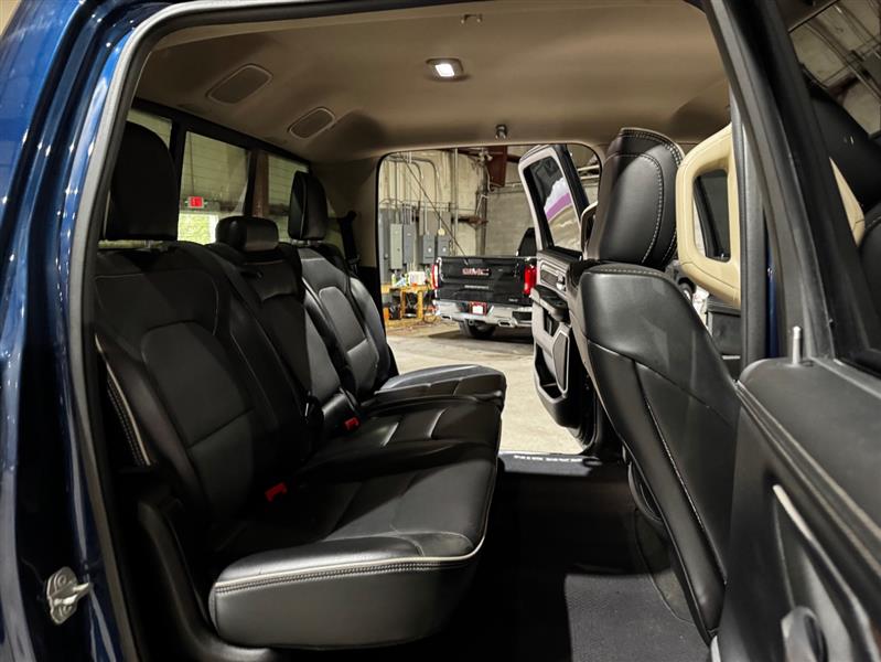 RAM 1500 Laramie Crew Cab SWB 4WD 2019