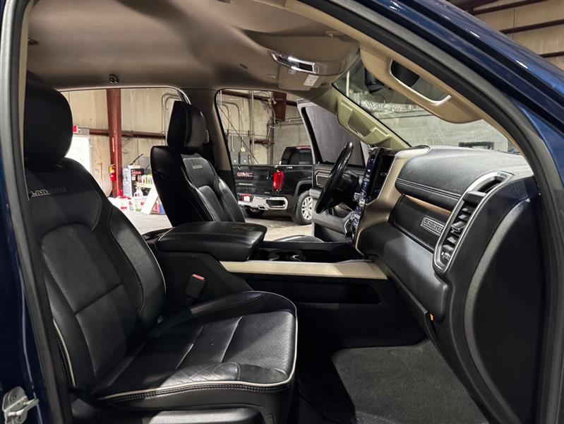 RAM 1500 Laramie Crew Cab SWB 4WD 2019