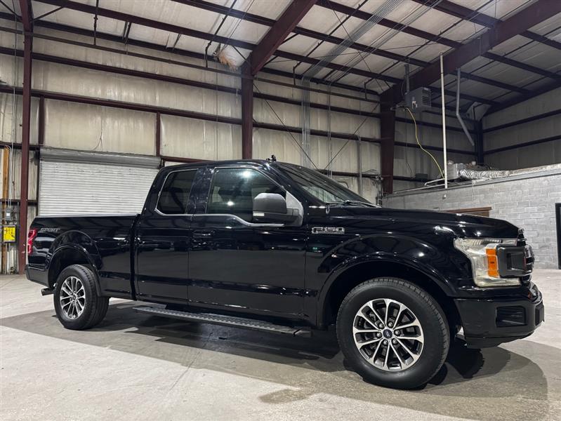 Ford F-150 XLT SuperCab 8-ft. 2WD 2018