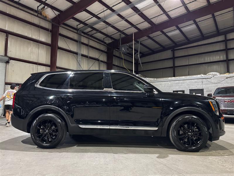 Kia Telluride LX 2020