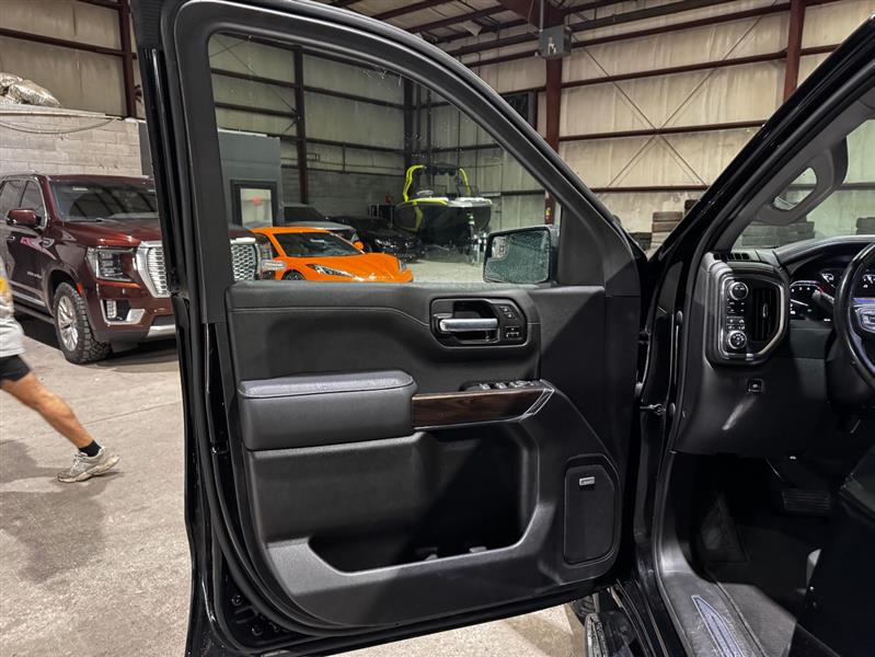 GMC Sierra 1500 SLT Crew Cab Short Box 4WD 2021