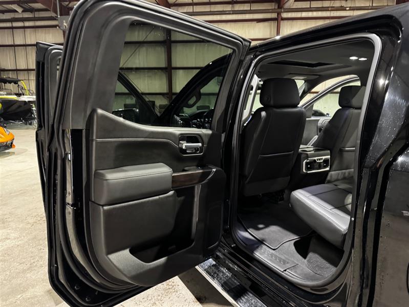 GMC Sierra 1500 SLT Crew Cab Short Box 4WD 2021