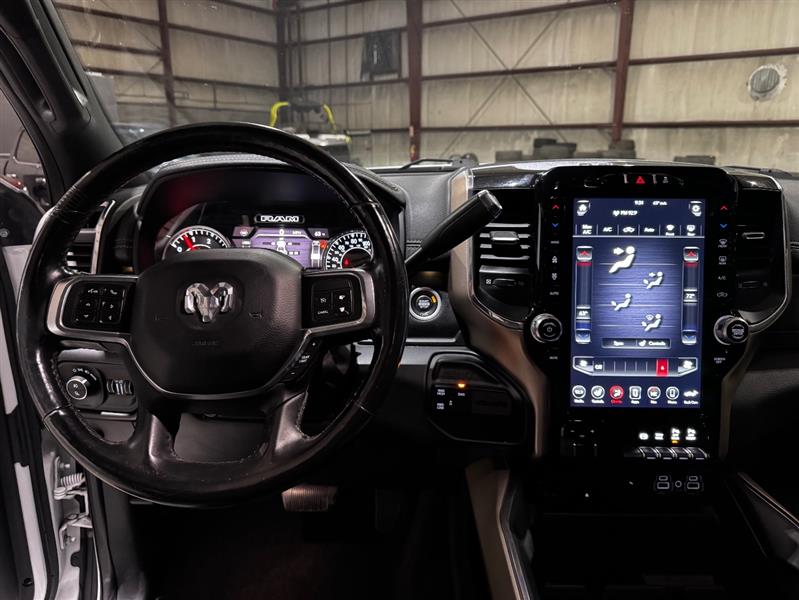 RAM 3500 Laramie Mega Cab 4WD DRW 2019