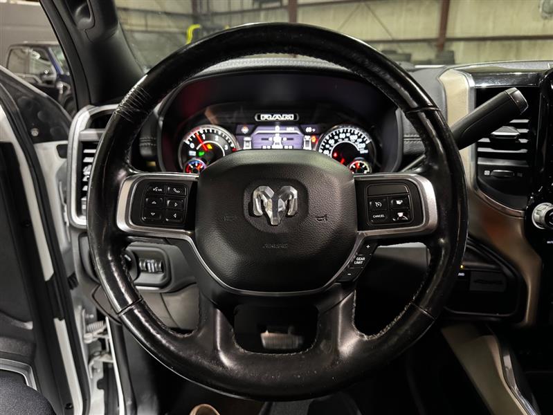 RAM 3500 Laramie Mega Cab 4WD DRW 2019