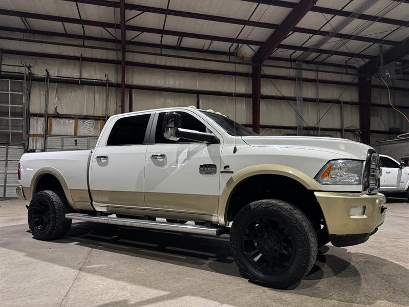 RAM 2500 Longhorn Crew Cab SWB 4WD 2014